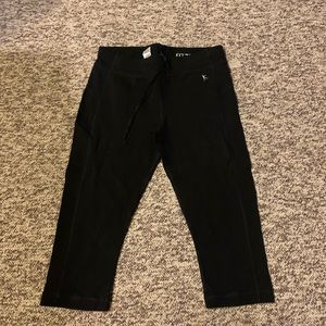 Yoga/ working out capris